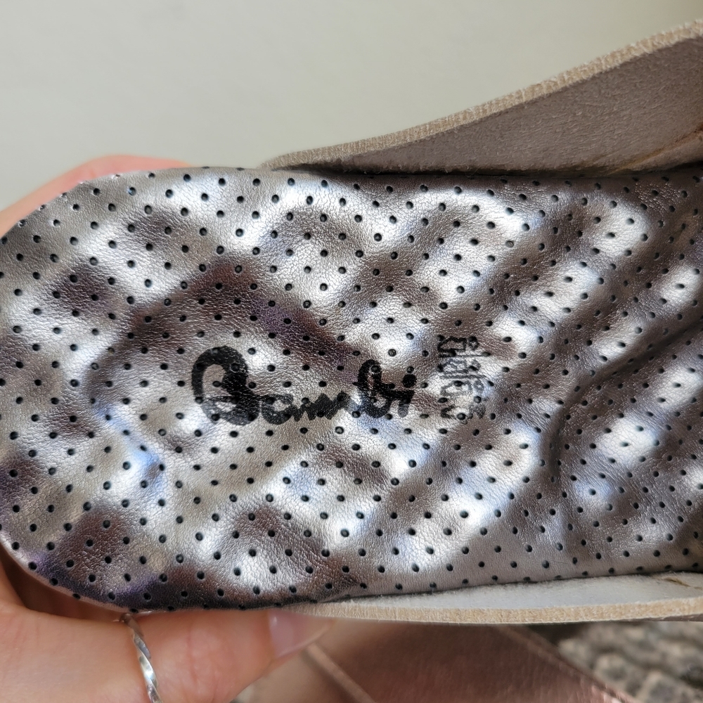 Platform Sandals - Picture 7 of 9